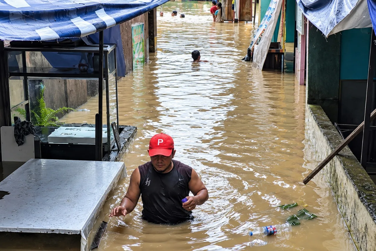 Cuaca Ekstrem Mengintai Sumut, Beberapa Daerah Waspada Banjir Dan Longsor