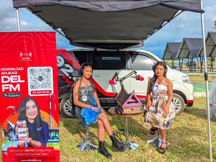 OB Van Del FM Live On Location
